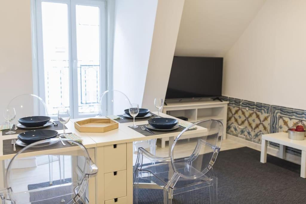 Duplex In Principe Real Apartment Lisbon Luaran gambar